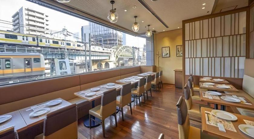 Ochanomizu Juraku Hotel