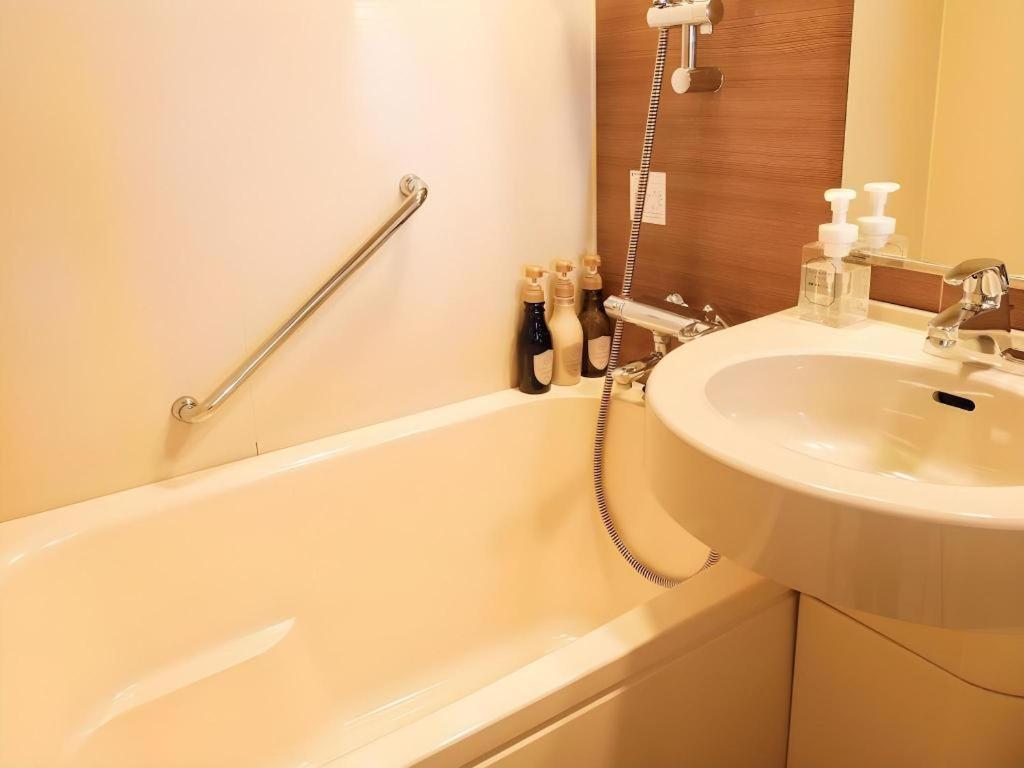 Ochanomizu Juraku 3* Tokio